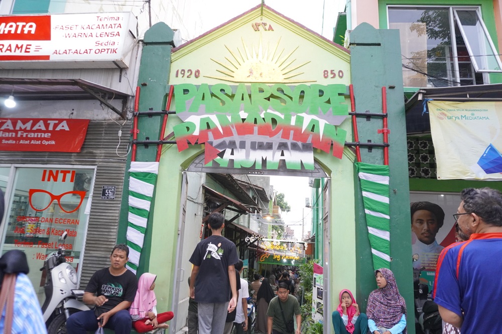 Kuliner Tradisional di Pasar Ramadhan Kauman Solo: Takjil Otentik dan Suasana Religius